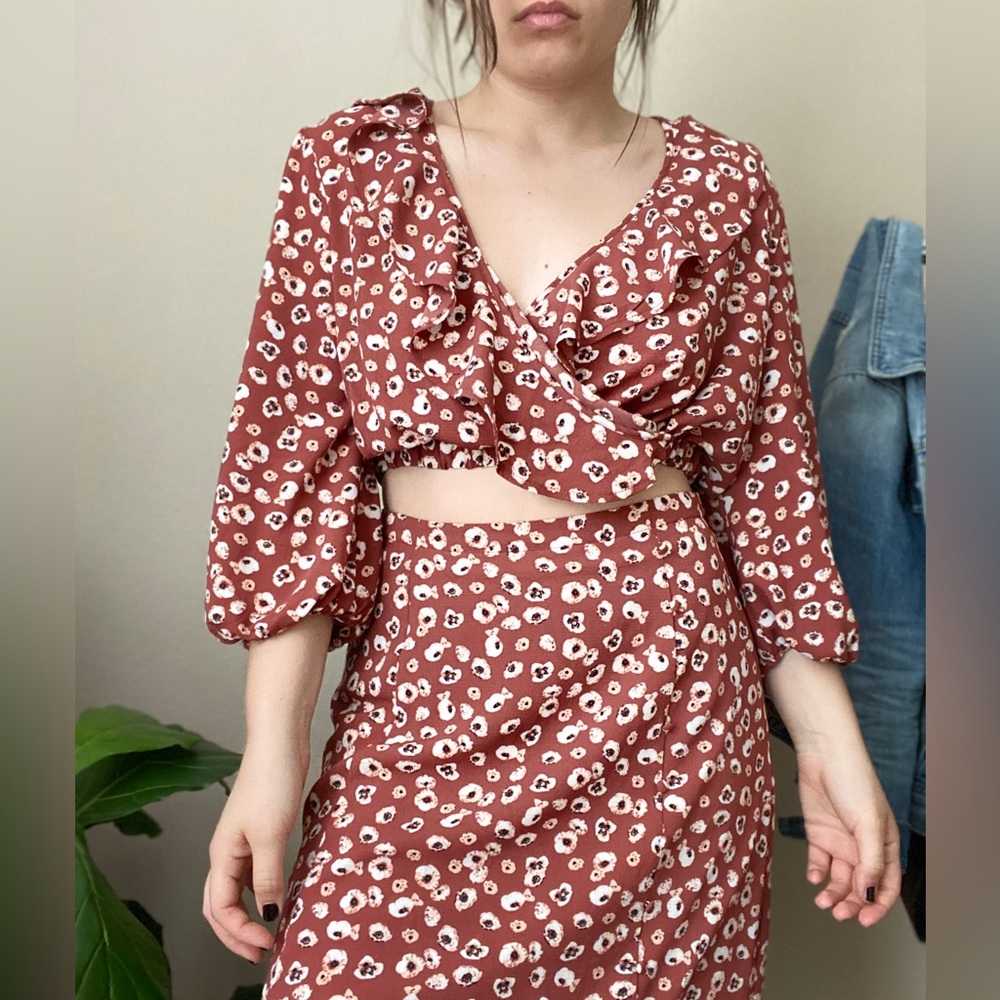 Floral Maeve Two-Piece Set - Picture 2 of 5